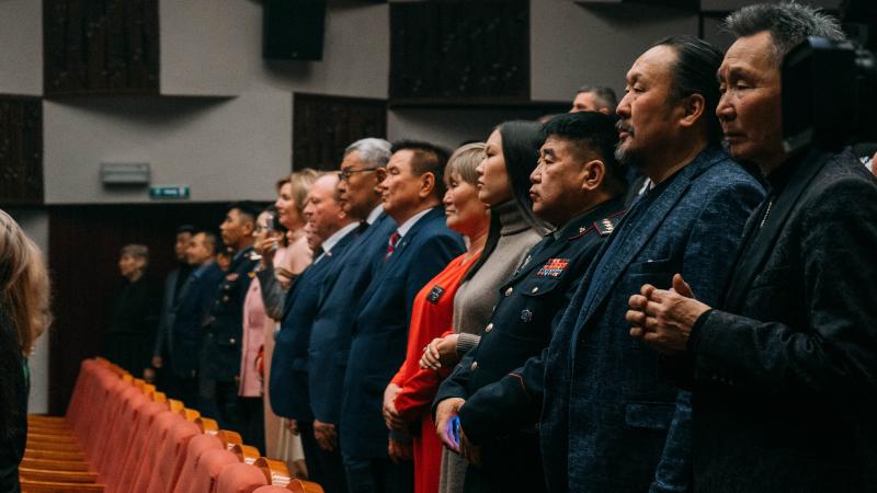 Бурятию со 100-летием поздравил академический ансамбль песни и танца Армии Монголии