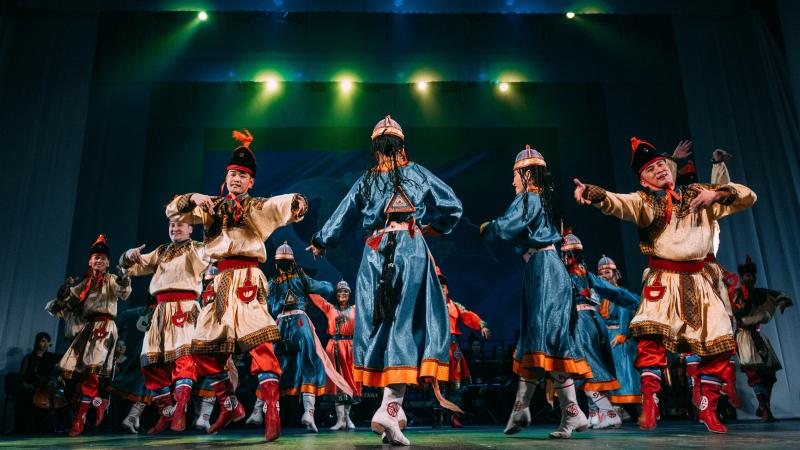 В Улан-Удэ прошёл концерт ансамбля песни и танца Армии Монголии