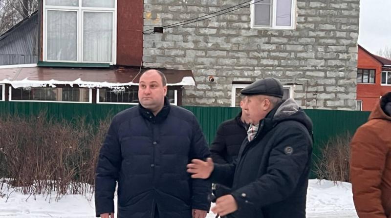 Кирилл Кудряшов выполнил наказ избирателя по установке опоры уличного освещения