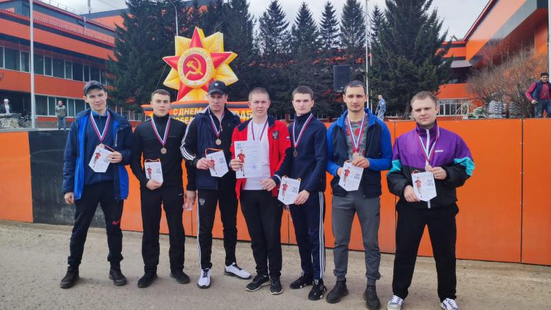 Росгвардейцы Иркутской области завоевали призовое место в легкоатлетическом кроссе, посвящённом Великой Победе