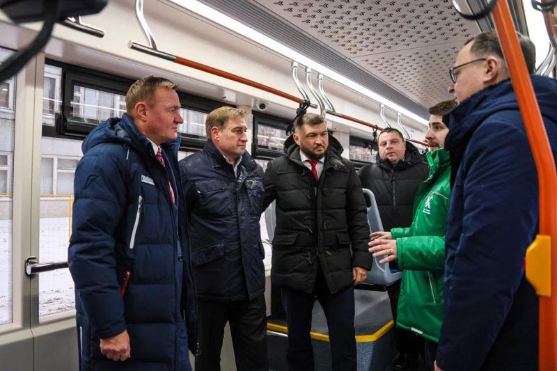 Первый замминистра транспорта России оценил ход работ по модернизации трамвайной сети Курска