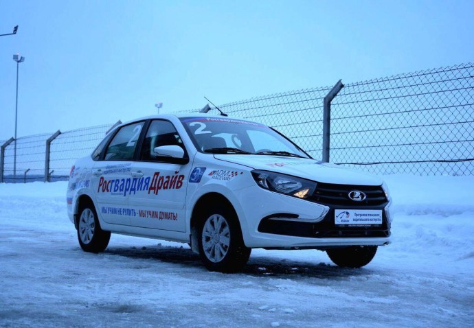 ​В Московской области прошли соревнования по автомобильному спорту «Росгвардия Драйв»