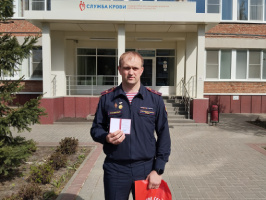 Тамбовский росгвардеец удостоен звания «Почетный донор России»