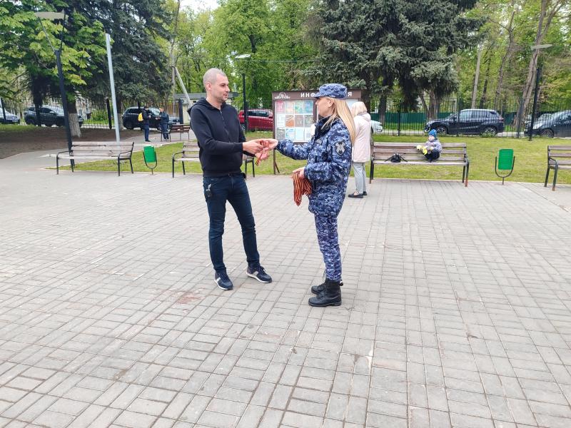 Коломенские росгвардейцы приняли участие во всероссийской акции «Георгиевская ленточка»
