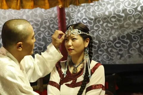 Россия, Культура, Театр - Бурятский драмтеатр рассказал о монгольской женщине и матери