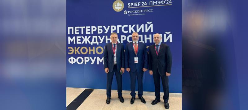 Делегация Росгвардии приняла участие в первом дне работы Петербургского международного экономического форума