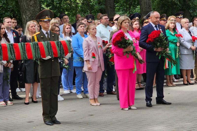 Делегация из Реутова приняла участие в праздновании 80-летия со дня освобождения Беларуси