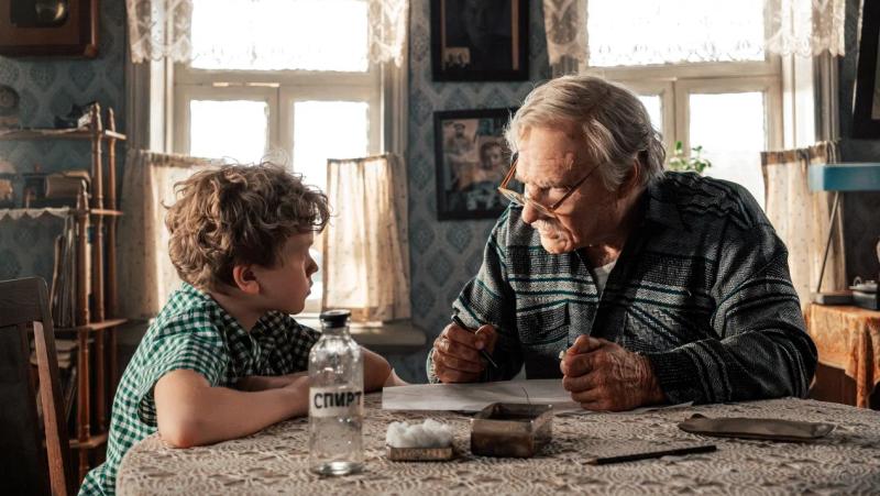 Никита Михалков станет рассказчиком в фильме «Батя 2. Дед»