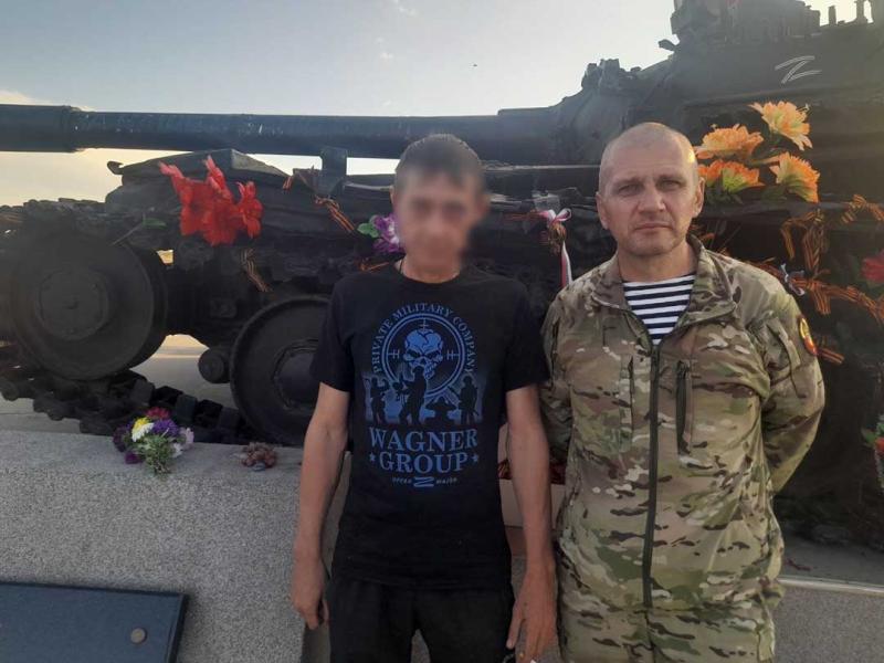 Гуманитарную помощь участникам СВО передал ветеран челябинского СОБР