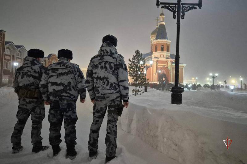 Росгвардия обеспечила безопасность празднования Пасхи на Ямале