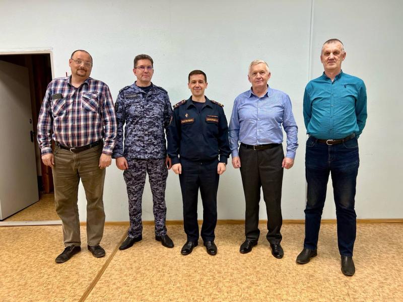 Начальник тероргана Росгвардии и ветераны утвердили совместный план мероприятий в Биробиджане