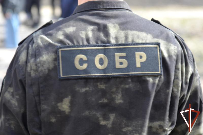 Подозреваемые в наркопреступлениях задержаны при участии СОБР Росгвардии в Кургане