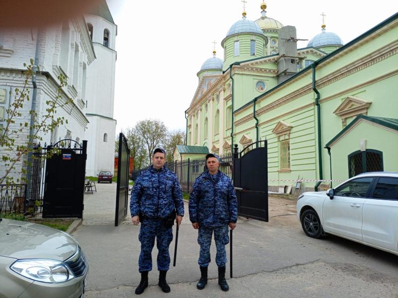 Росгвардейцы обеспечили правопорядок на "Красную горку"