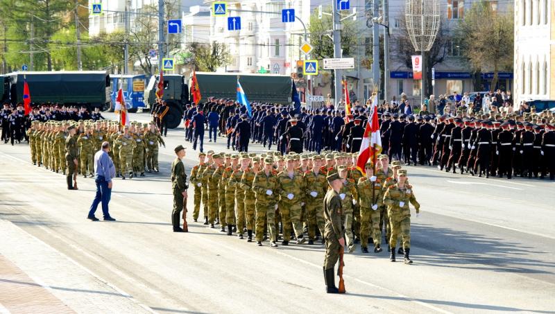 В Йошкар-Оле кадеты Росгвардии готовятся к Параду Победы