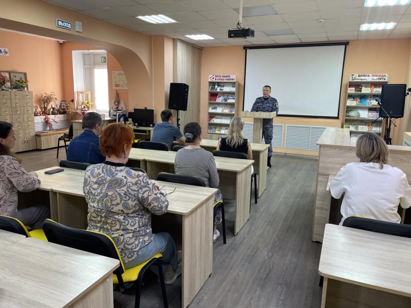 Росгвардеец провел занятие по профилактике пожарной безопасности