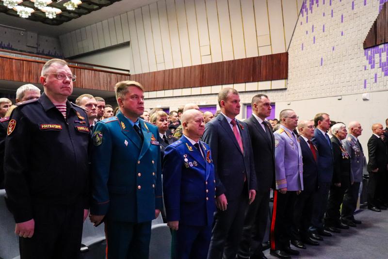 Начальник Управления Росгвардии по Республике Марий Эл принял участие в торжественном мероприятии, посвященном вскрытию «Капсулы Памяти»