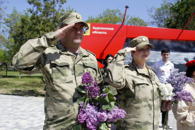 Росгвардейцы поддержали праздничные мероприятия ко Дню Победы в Херсонской области
