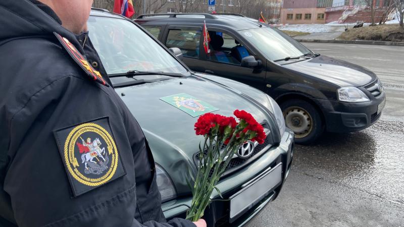 Военные следователи Северного флота присоединились к масштабному автопробегу, приуроченному к 80-летию Победы в Великой Отечественной войне.