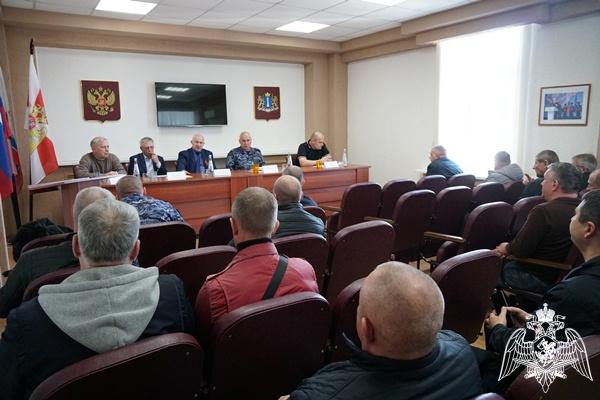 Ульяновские росгвардейцы обсудили с ЧОПами безопасность в День Победы