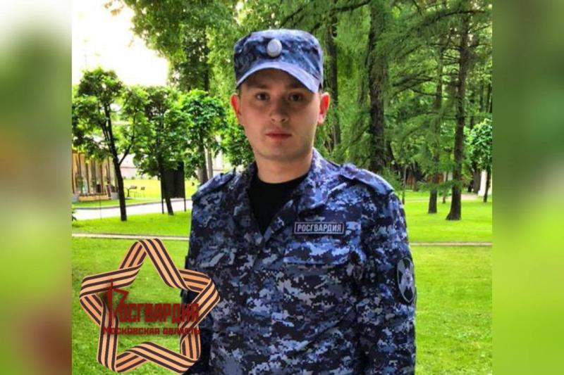 В Подмосковье сотрудник Росгвардии посвятил стихотворение Дню Победы в Великой Отечественной войне