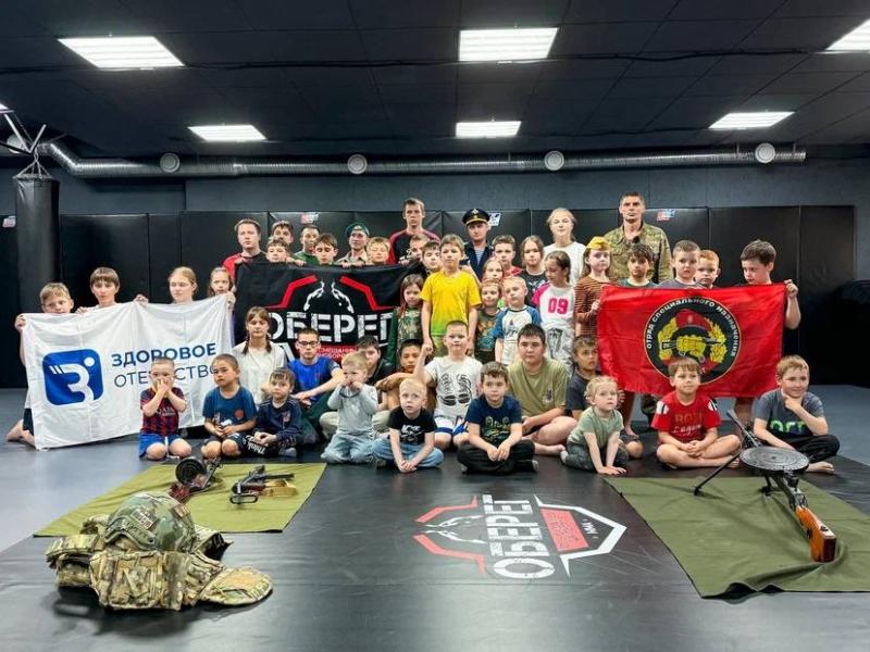 На Южном Урале спецназовцы провели « Урок мужества» для воспитанников клуба «Оберег»