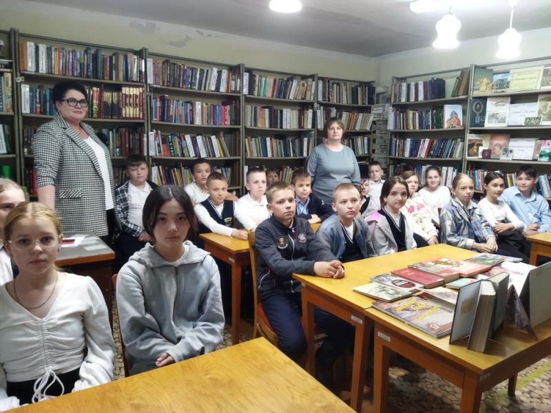 Салют сорок пятого года