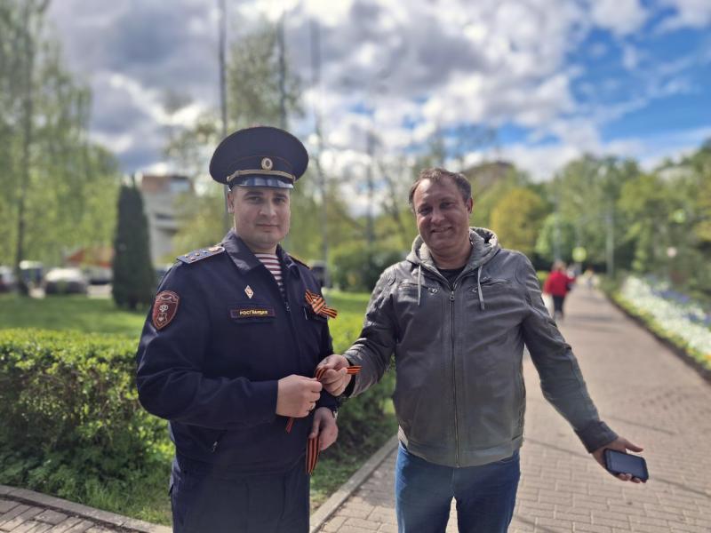 ГЕОРГИЕВСКАЯ ЛЕНТОЧКА - СИМВОЛ ВОИНСКОЙ СЛАВЫ