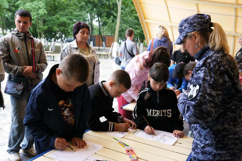 Акция «Каникулы с Росгвардией» прошла в Херсонской области