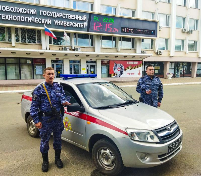 Росгвардейцы почтили память павших в годы Великой Отечественной войны в Марий Эл