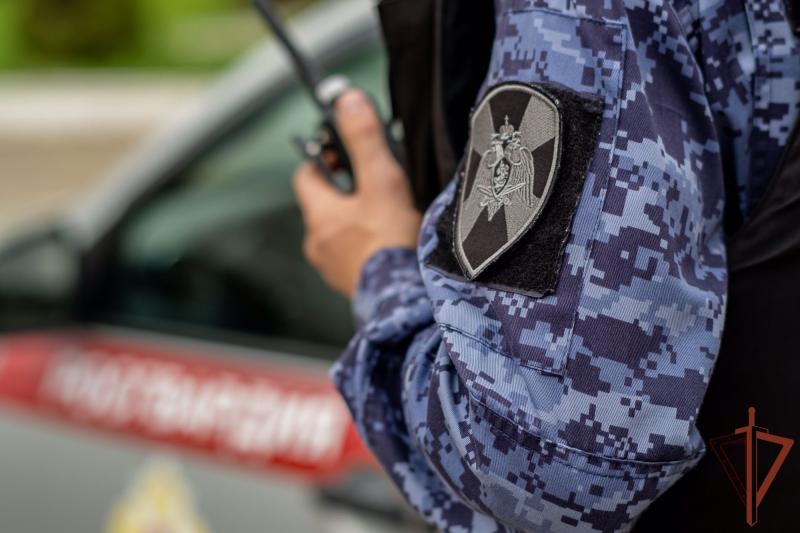 Более 300 раз за неделю брянские росгвардейцы выезжали по сигналу «тревога»