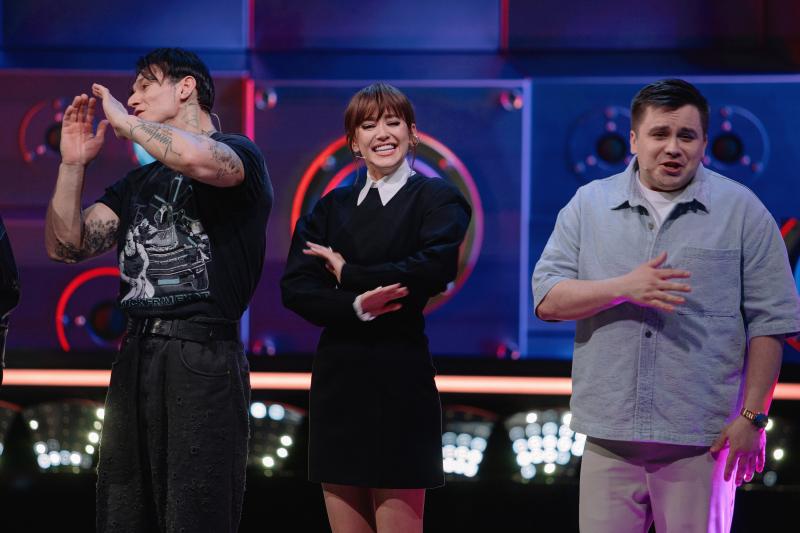 Кемеровчанка Асия потеряла дар речи в шоу «Караоке Клаб»