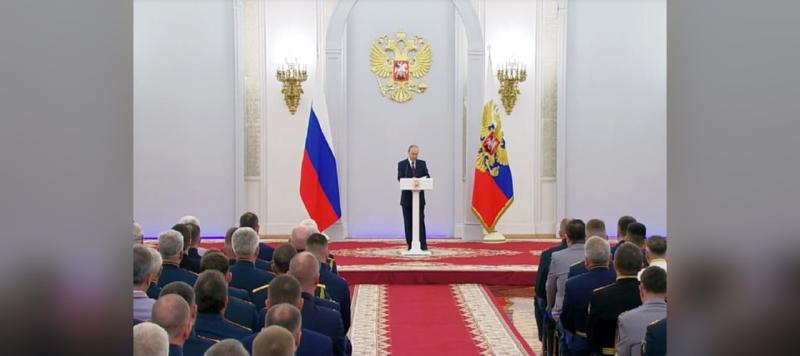 Выпускники ВУЗов Росгвардии приняли участие во встрече с Президентом Российской Федерации