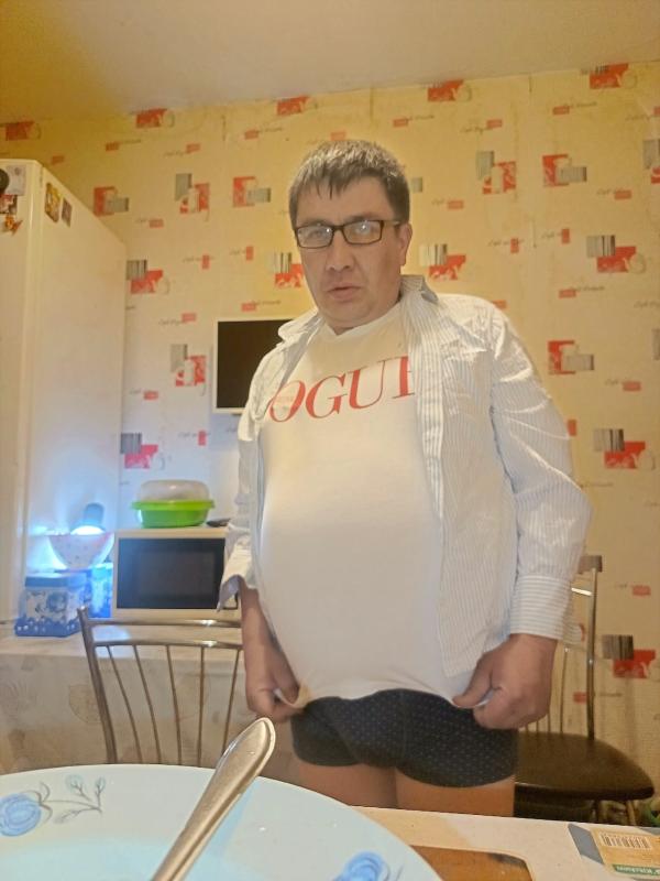 формует ресурсы