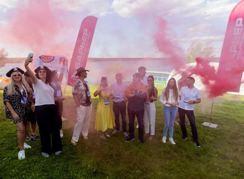 V Юбилейный «Деловой Пикник 2025»: синтез бизнес-дискуссий и корпоративной культуры