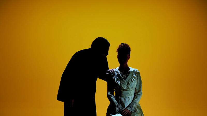 Скрытая сила ХХ века: ТВ-3 запускает мистический доксериал «Необычные люди» на RUTUBE