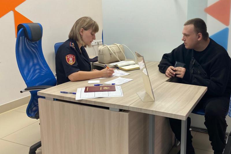 О службе с перспективой рассказали сотрудники Росгвардии кузбассовцам