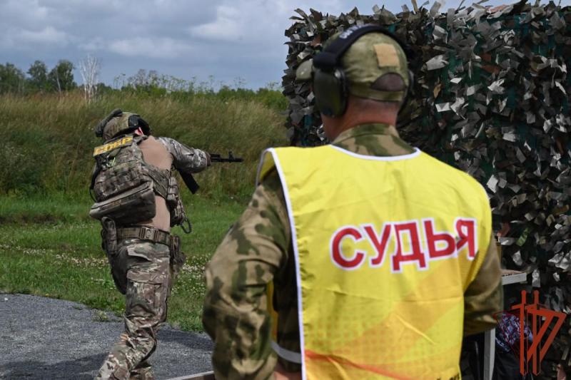 Росгвардейцы из Республики Алтай стали призерами чемпионата по служебно-боевой стрельбе