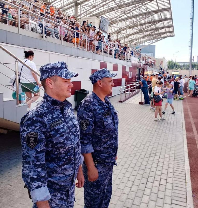 Росгвардия обеспечила безопасность на массовых мероприятиях в Подмосковье