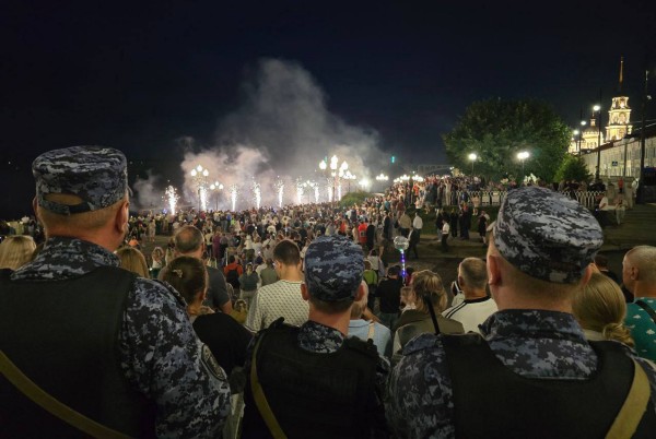 В Рыбинске росгвардейцы обеспечили правопорядок во время празднования Дня города