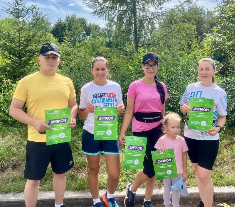 Росгвардейцы Биробиджана отметили День физкультурника активным участием в традиционном спортивном забеге