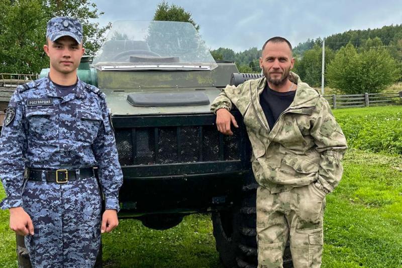 Росгвардеец помог разыскать пропавшего кузбассовца в глухом лесу