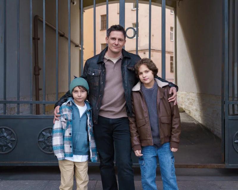 Сибирь не отпускает: телеканал ТВ-3 поделился свежими кадрами со съёмок второго сезона сериала «Ронин» с Дмитрием Паламарчуком