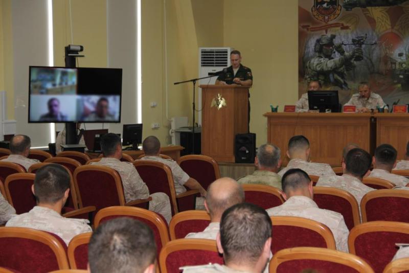 Военный прокурор Грозненского гарнизона провел с росгвадейцами занятие