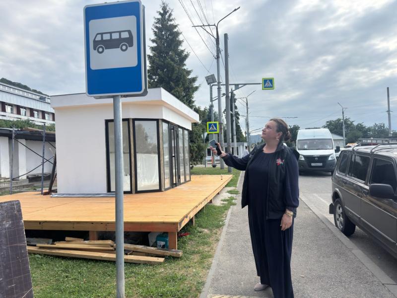 Когда у ГКБ №2 появится остановочный комплекс?