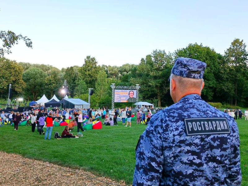 Росгвардия обеспечила охрану правопорядка на культурно-массовом мероприятии в Московской области
