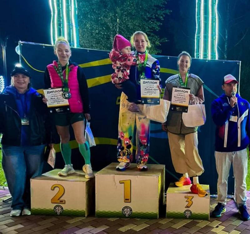 Сотрудница Клинского отдела вневедомственной охраны Главного управления Росгвардии по Московской области завоевала «золото» в забеге «Ночной трафик»