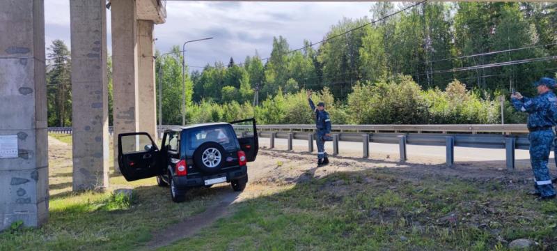 С работниками отделения «Петрозаводское» ведомственной охраны Минтранса России проведены практические занятия по реагированию при обнаружении взрывных устройств