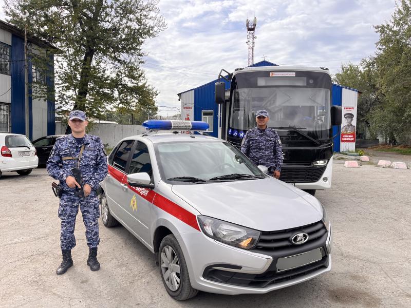 Росгвардия взяла под охрану пассажирские автобусы «Автоколонна 17»