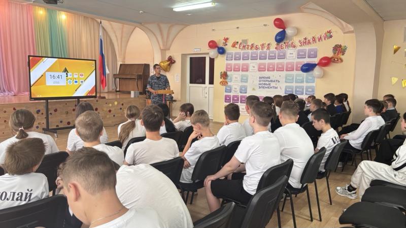 В Пучеже росгвардейцы присоединились к акциям Дня солидарности в борьбе с терроризмом