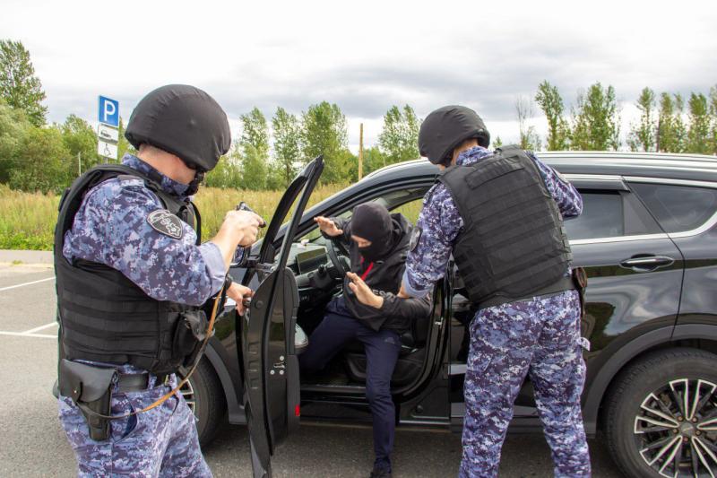 ПОКАЗАТЕЛЬНЫЕ УЧЕНИЯ РОСГВАРДИИ